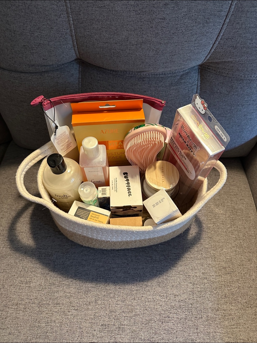 Sephora Clear Cosmetic Pouch with Pink Zipper - Rare Beauty Logo Basket included